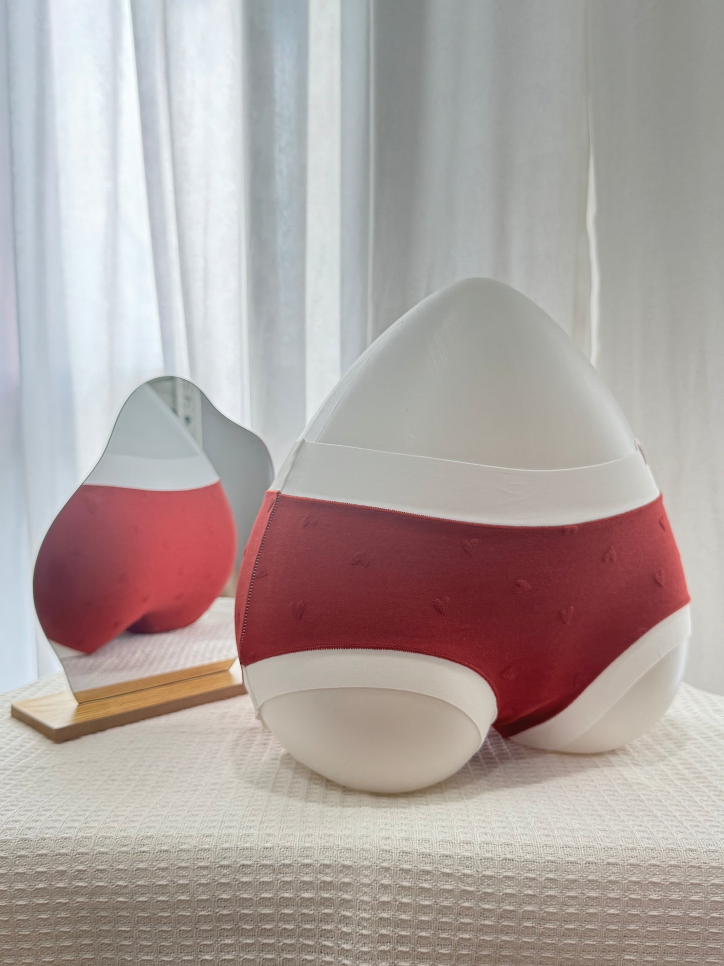 [Free Size - 43-70kg] JellySkin Mid-Waist Seamless Panty – 5A Antibacterial Heart Jacquard Edition