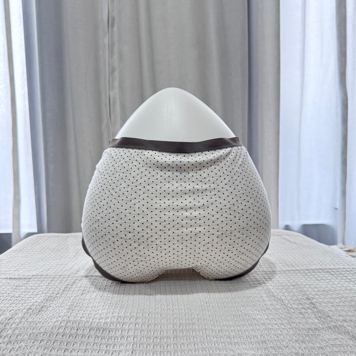 [Free Size] Little Dot Seamless Mid-Waist Panty – Soft Grey