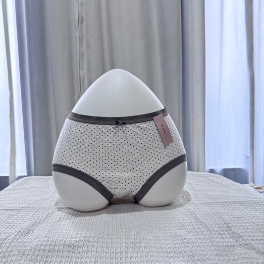 [Free Size] Little Dot Seamless Mid-Waist Panty – Soft Grey