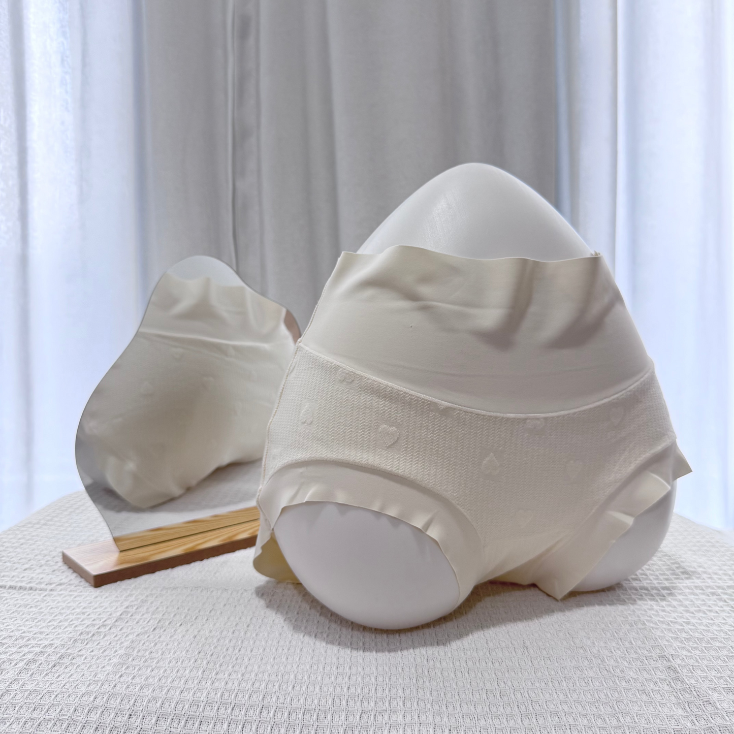 [Plus Size XL-XXL] JellySkin Mid-Waist Seamless Panty – 5A Antibacterial Heart Jacquard Edition